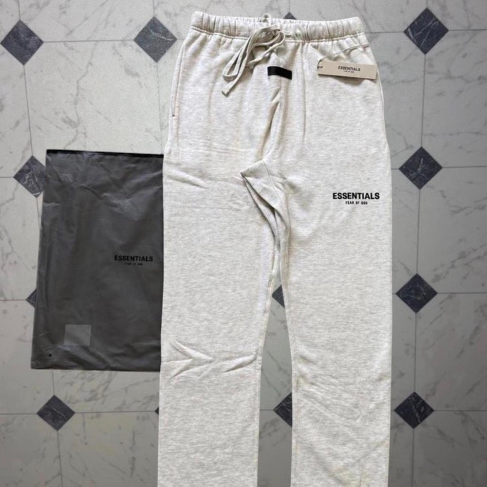 Fear of God Essentials Light Oatmeal/Light Gray M Sweatpants NWT